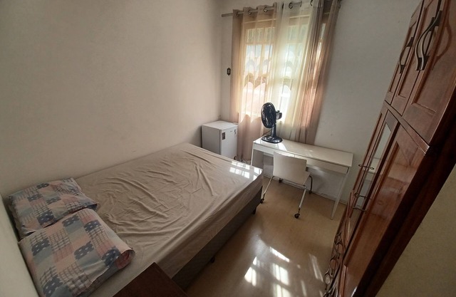 Suite-BROOKLIN- Fridge-Fan - 10 min walk from Campo Belo subway.