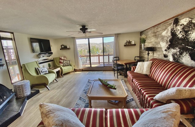 Suite Escape@Snowlake. Discounts Fall and Ski - Walk to Lifts - 4 private Suites