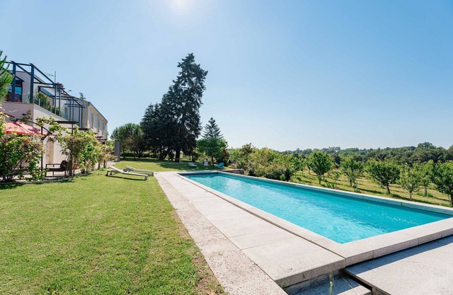Suite haut de gamme dans domaine luxuriant
