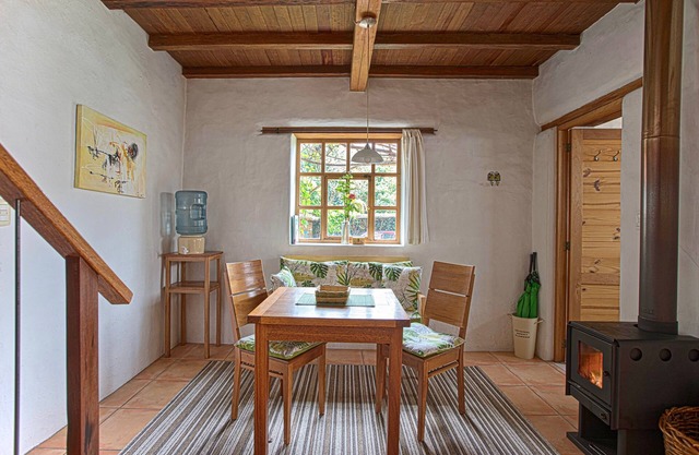 Suite Sol with beautiful gardens In Historical Quito