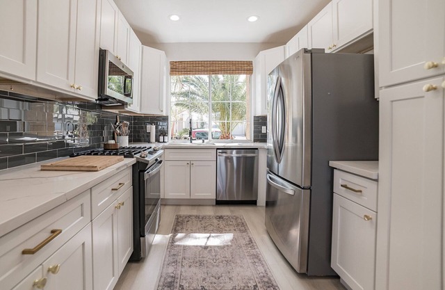 Summerlin getaway with private pool! - 15 minutes from the Strip