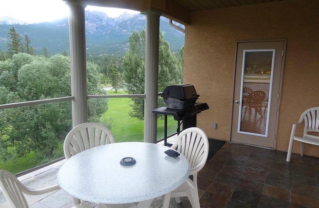 Sunchaser Vacation Villas @ Riverside June 17-24