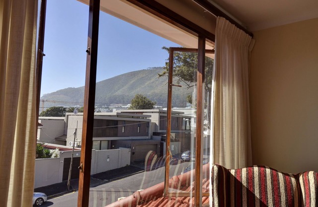 Sundown Manor Guest House