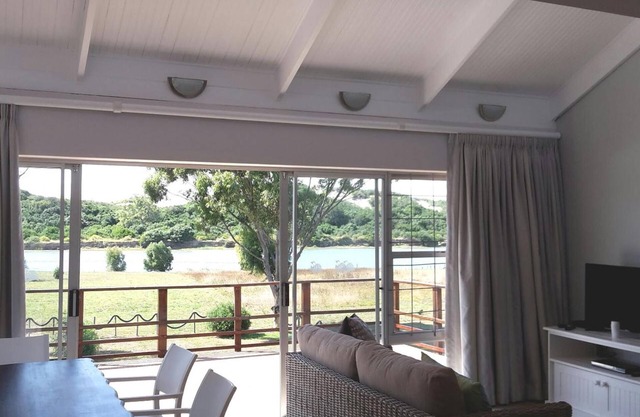 Sundune Guest House & Self Catering