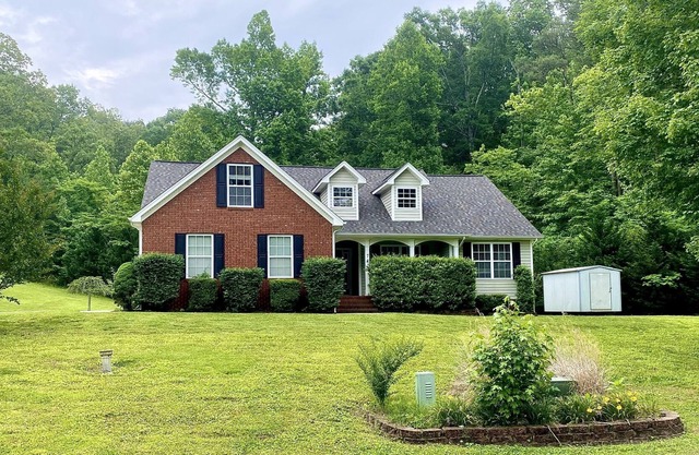 Sunny Flintstone Haven with large deck, pool, hot tub, and game room!