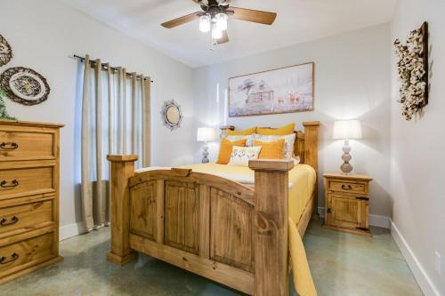 Sunrise Farm with 2BR and 2 BA NEW