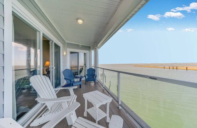 Sunset Bay 319 - Bella Vista!