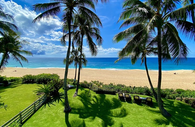 SUNSET BEACH FRONT LUXURY RENTAL WITH A/C. n72 JET JACUZI SPA COMING NOV/2025