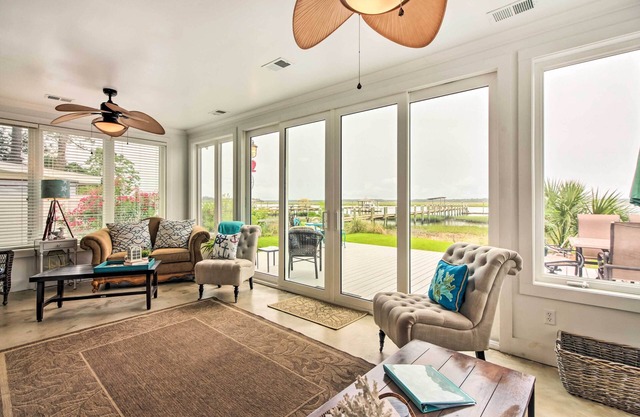 'Sunset Cottage' on Paukie Island w/ Private Dock!