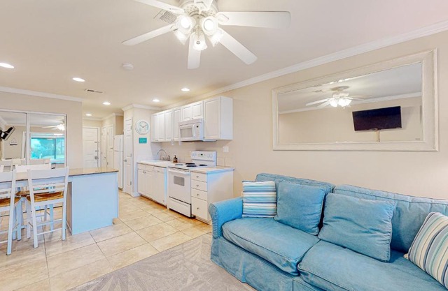 Sunset Harbor Palms 2 102 Luzviminda Cove