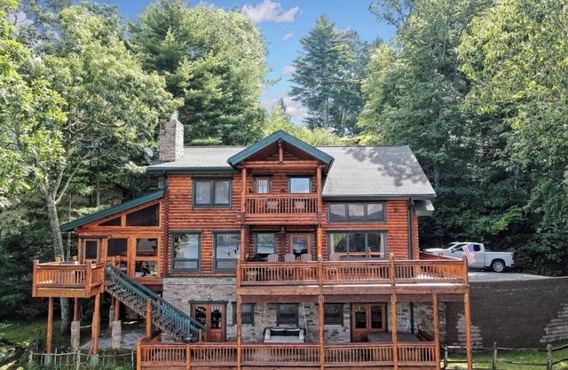 Sunsets on Lake Glenville