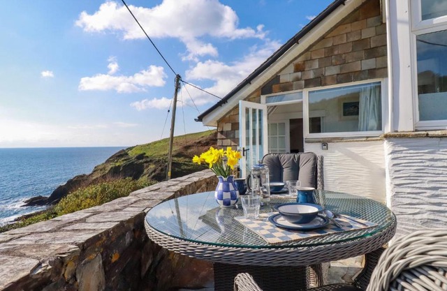 Suntrap House