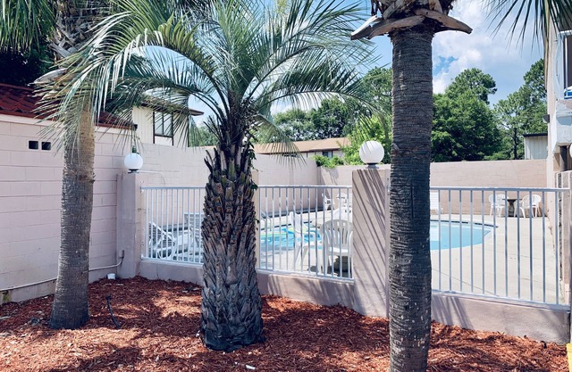 Super 8 by Wyndham Ft Walton Beach