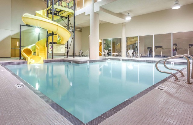 Super 8 by Wyndham Abbotsford BC