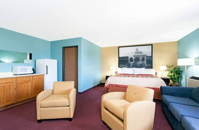 Super 8 by Wyndham Bath Hammondsport Area