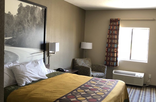 Super 8 by Wyndham Jackson/Ridgeland