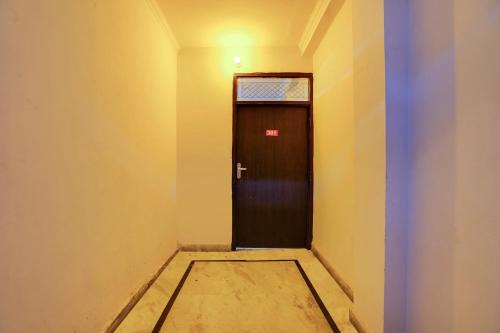 Super Hotel O R S Residency