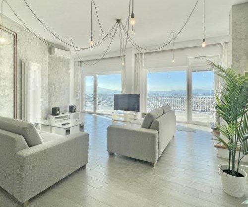 Super panoramic new apartment in Casertavecchia