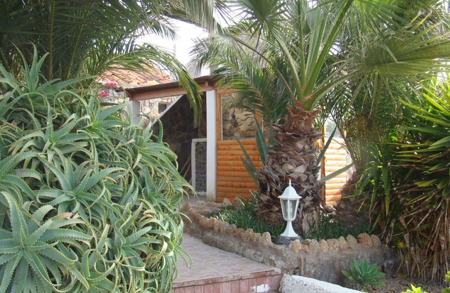 Super quiet finca with a view of the sea and the mountains
