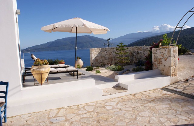 Superb luxury villa with private pool and panoramic sea views - edge Agia Efimia