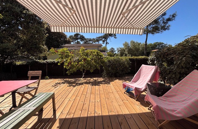 SUPERB NEW 2-BEDROOM HOUSE WITH GARDEN PETANQUE-50 METRES FROM THE BEACH
