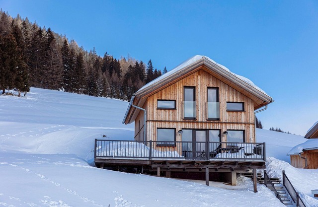 Superior chalet in Hohentauern near ski-slope
