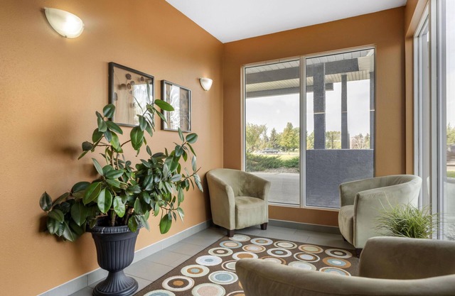 SureStay Plus Hotel by Best Western Lethbridge