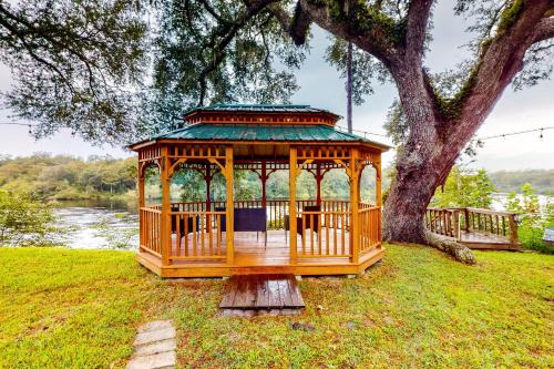 Suwannee River House