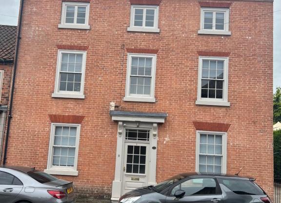 Swan House - 5 x Executive Apartments - Central Bawtry
