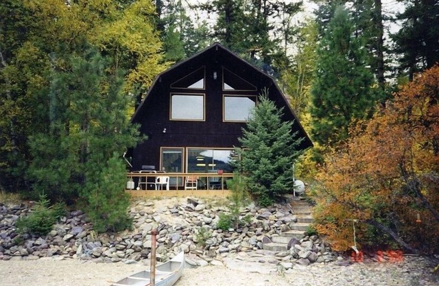 Swan Lake House - 100 Feet of Waterfront-2bd 2bath