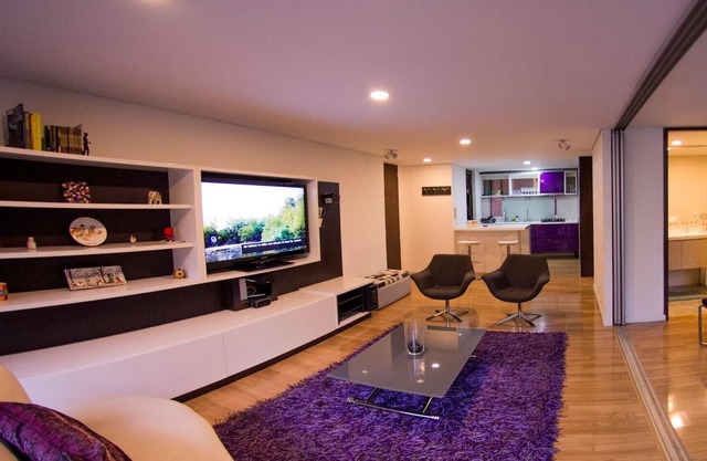 Sweet Violet I 2-bedroom apartment in Santa Paula