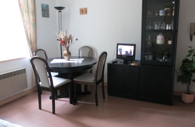 T2 apartment small quiet residence