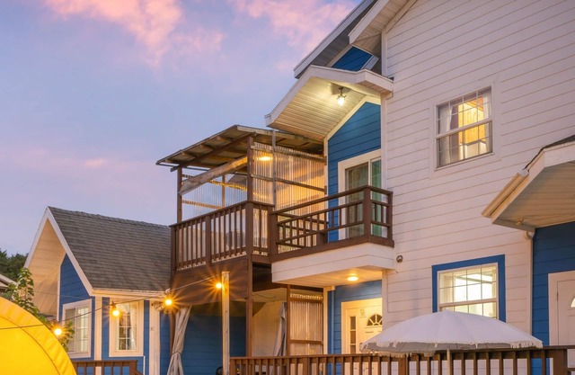 Taean Dalbam pet Pension