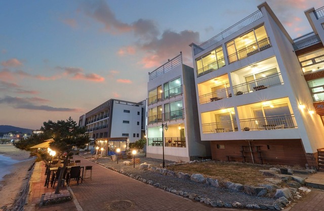 Taean Maumsokui Jip Pension