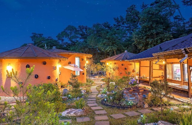 Taean Todamgil Pension