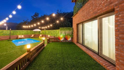 Taean WithDog Aegyeonspa Poolvilla