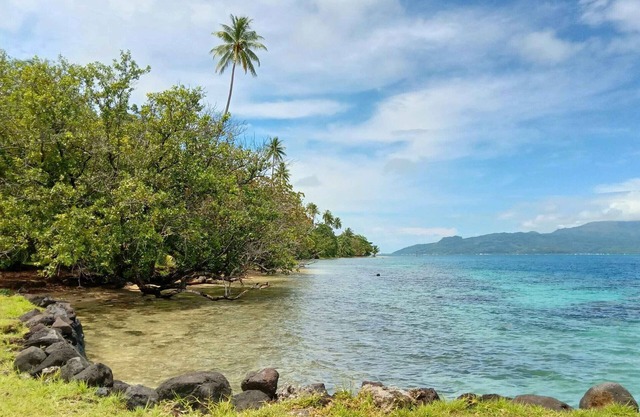 TAHAA - Private Beach & Snorkeling Villa