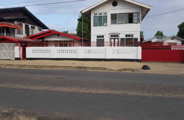 Tamara House In the center of Paramaribo