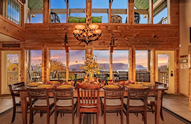 Tanasi Lodge - Weddings - Retreats - Gathering