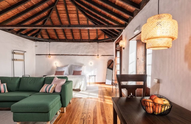 Tango - Finca El Ingeniero by Huskalia