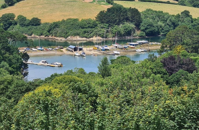 Tantallon - a holiday home that sleeps 9 guests in 5 bedrooms