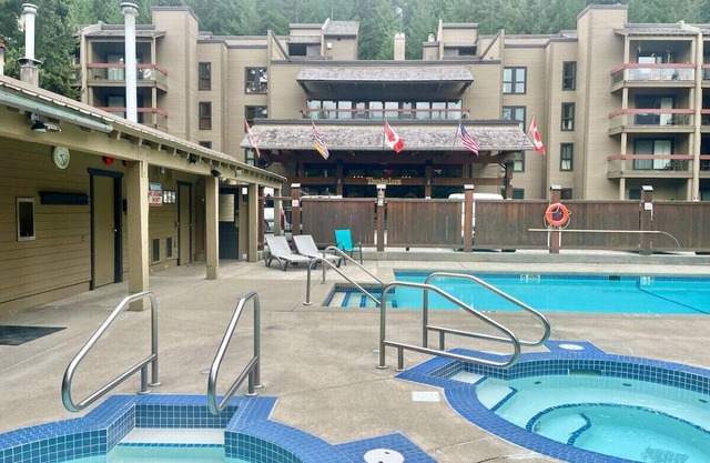 Tantalus Boutique Hotel Spacious Whistler Suite