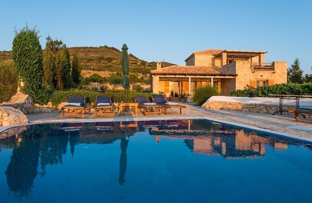 Tasteful Zakynthian Stone House with Wonderful Sea Views, Private Infinity Pool & Outdoor Jacuzzi!
