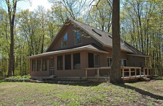 Taylor Lake Point-Secluded, Private, Lake w/Private Dock! ATV/UTV Friendly!