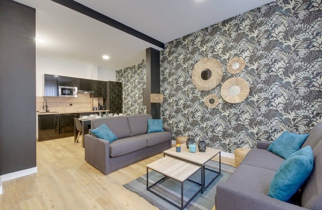 TBS 65 - Charming and elegant apartment