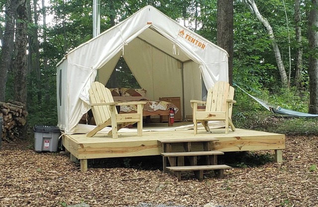 Tentrr Signature Site - Meadow Ridge Farm Woods