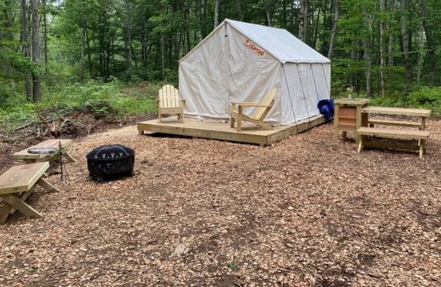 Tentrr Signature Site - Horseshoe River : Hidden Beach