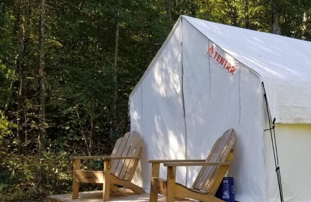 Tentrr Signature Site - Pete Sang Lub