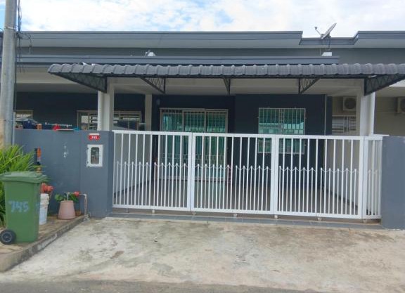 Teratak Amani Hometay