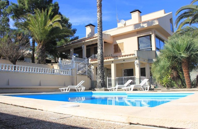 Teresita High Views with private pool